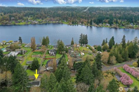 7239 Long Lake Road SE Port Orchard WA 98367