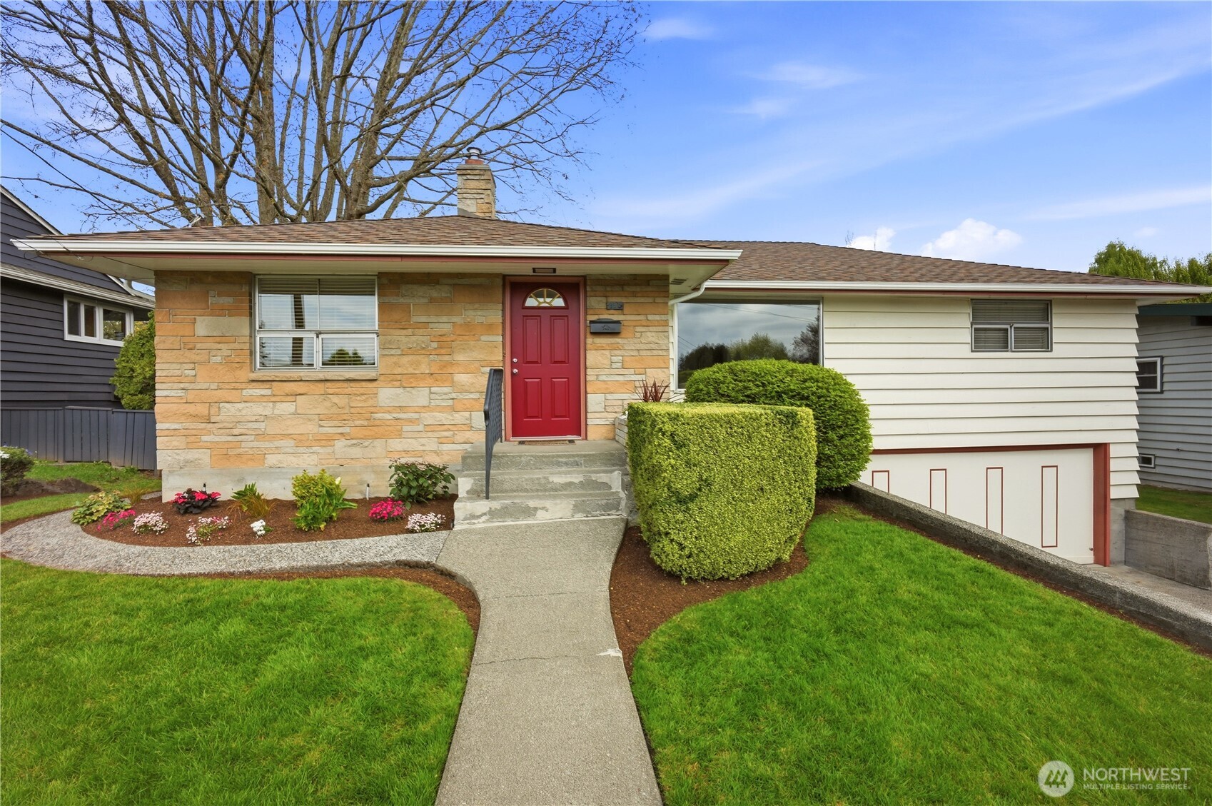 8818 2nd Avenue NE Seattle WA 98115