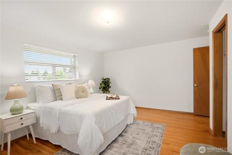 8818 2nd Avenue NE Seattle WA 98115