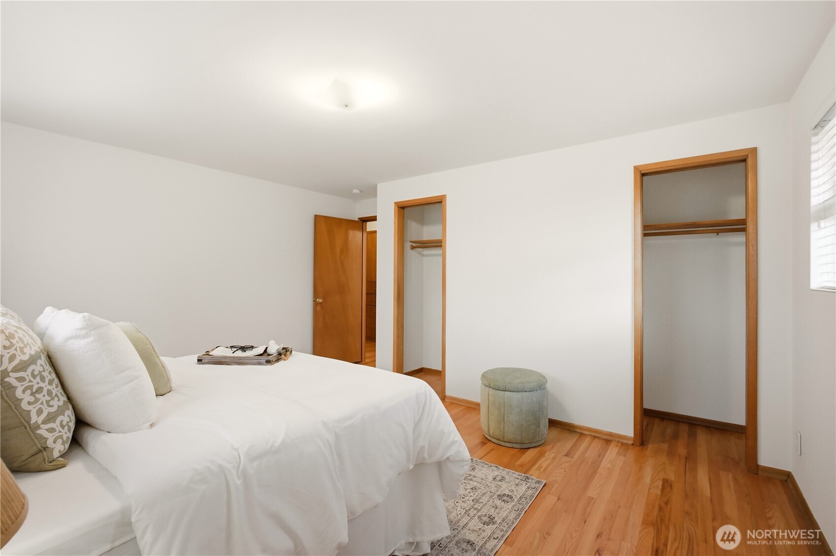 8818 2nd Avenue NE Seattle WA 98115