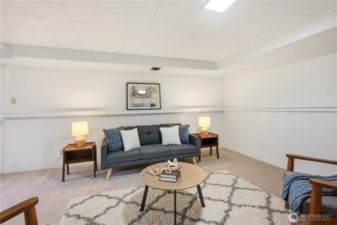 8818 2nd Avenue NE Seattle WA 98115