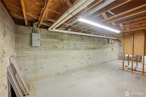8818 2nd Avenue NE Seattle WA 98115