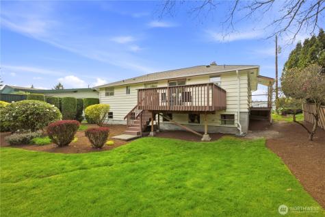 8818 2nd Avenue NE Seattle WA 98115