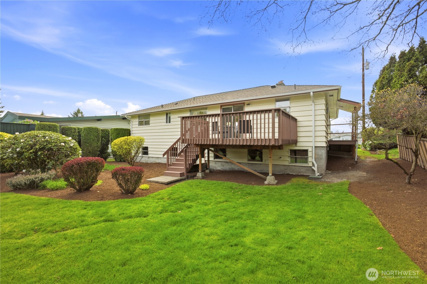 8818 2nd Avenue NE Seattle WA 98115