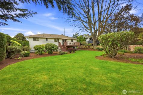 8818 2nd Avenue NE Seattle WA 98115