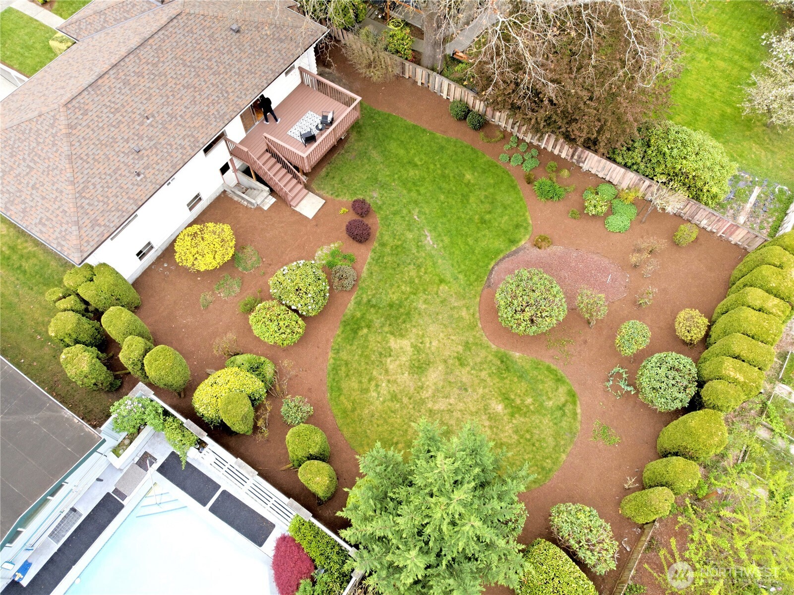 8818 2nd Avenue NE Seattle WA 98115
