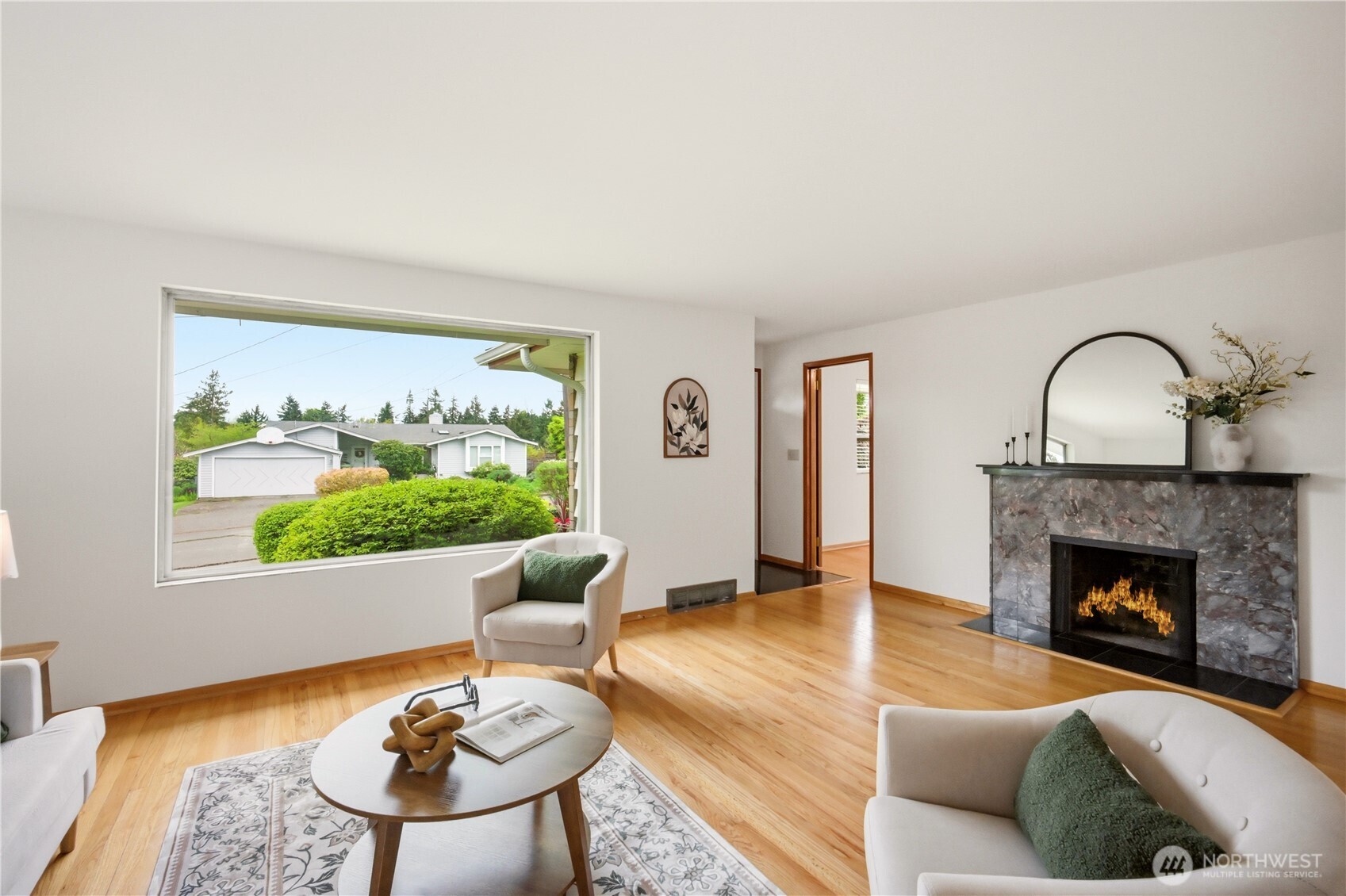 8818 2nd Avenue NE Seattle WA 98115