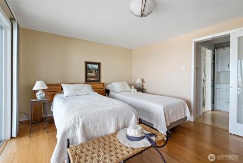 1505 West Beach Road Oak Harbor WA 98277