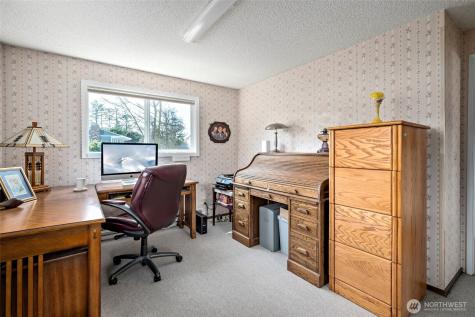 1505 West Beach Road Oak Harbor WA 98277