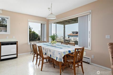 1505 West Beach Road Oak Harbor WA 98277