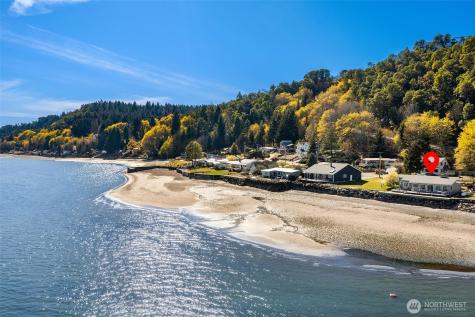 27518 Sandy Shores Drive SW Vashon WA 98070
