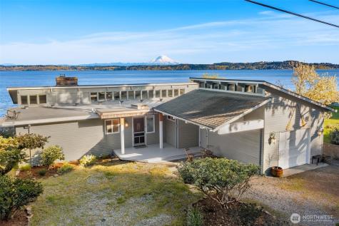 27518 Sandy Shores Drive SW Vashon WA 98070