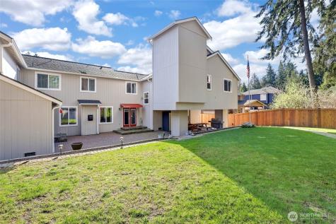 10816 130th Avenue E Puyallup WA 98374