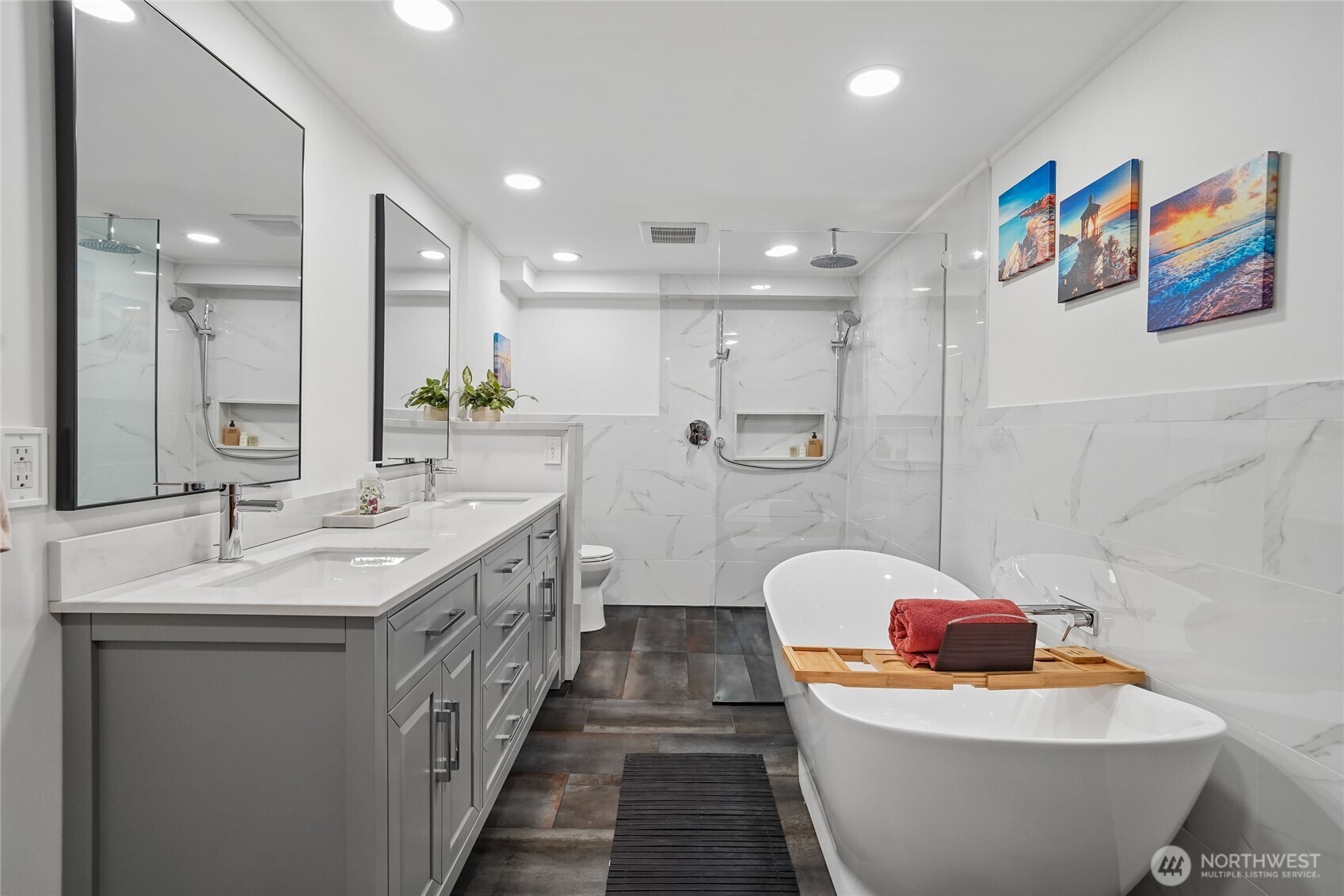 4208 SW Roxbury Street Seattle WA 98136