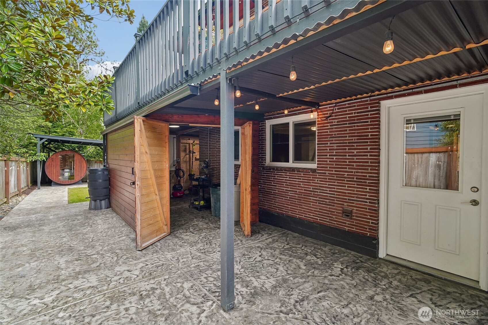 4208 SW Roxbury Street Seattle WA 98136