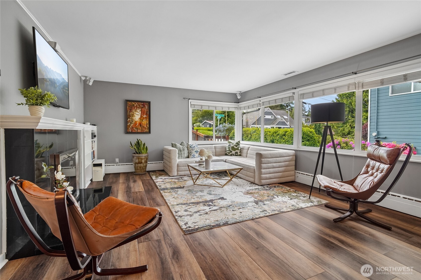4208 SW Roxbury Street Seattle WA 98136