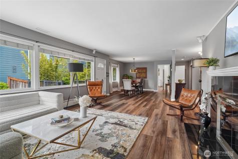 4208 SW Roxbury Street Seattle WA 98136