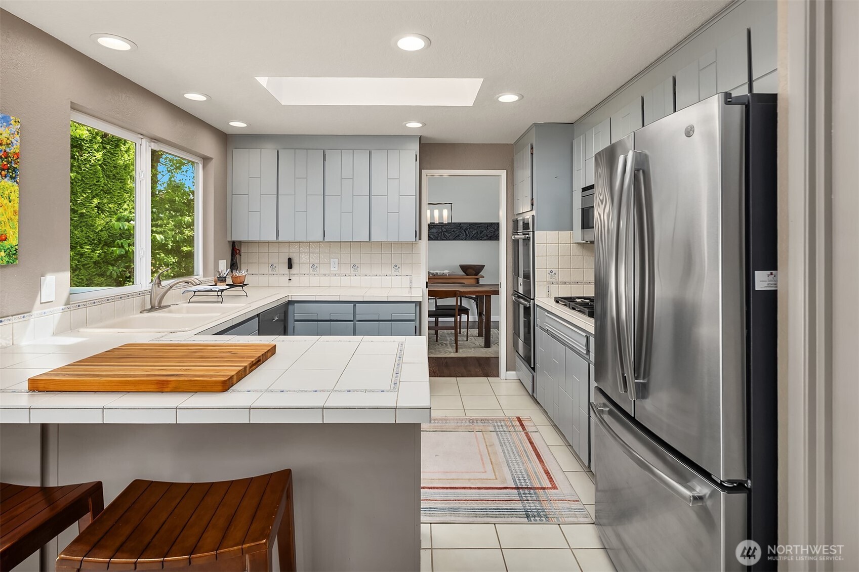 1033 8th Avenue S Edmonds WA 98020