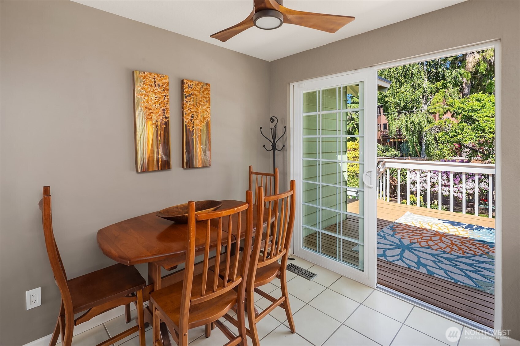 1033 8th Avenue S Edmonds WA 98020