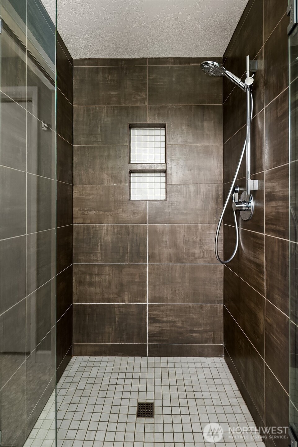 1033 8th Avenue S Edmonds WA 98020