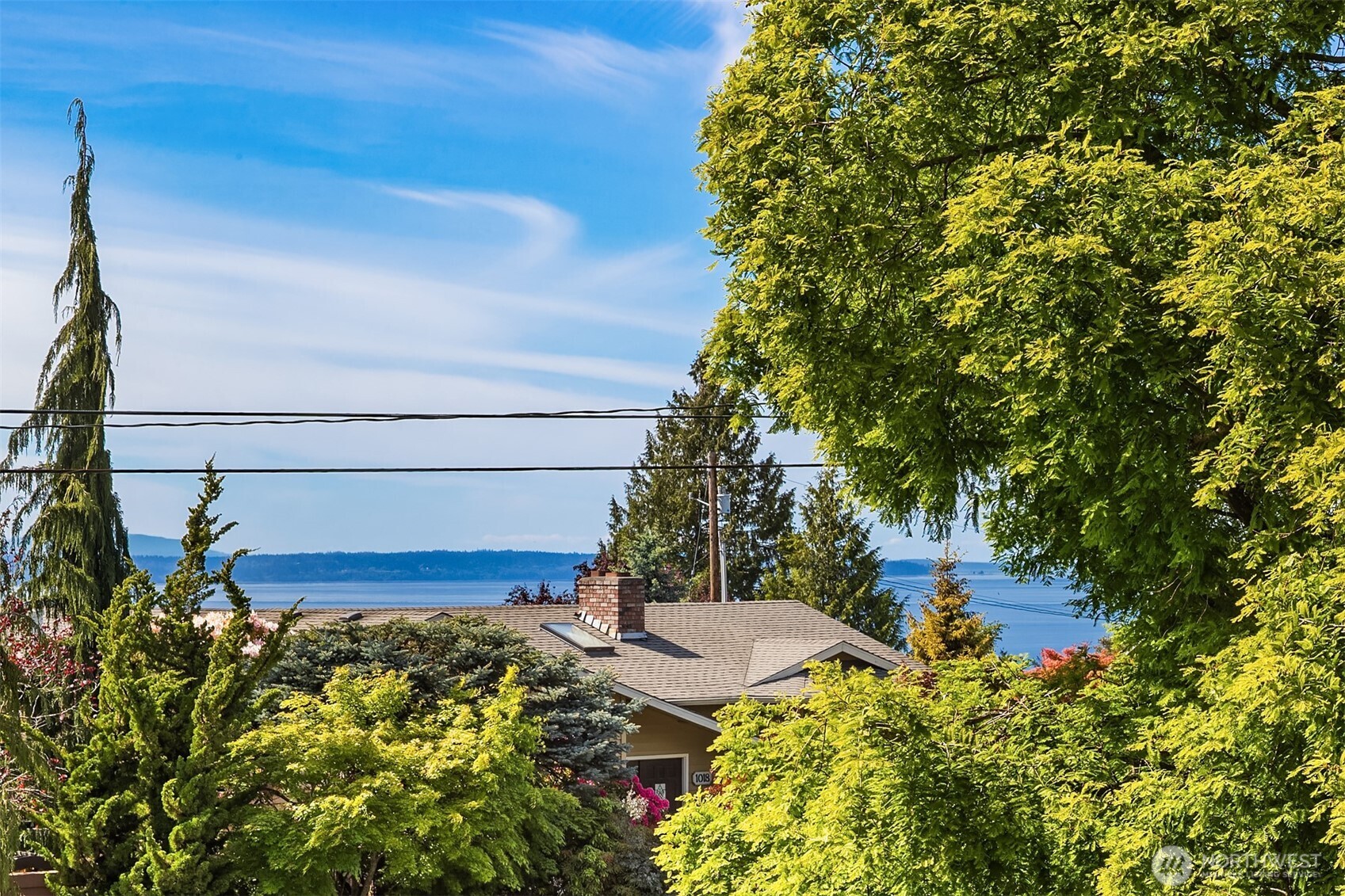 1033 8th Avenue S Edmonds WA 98020