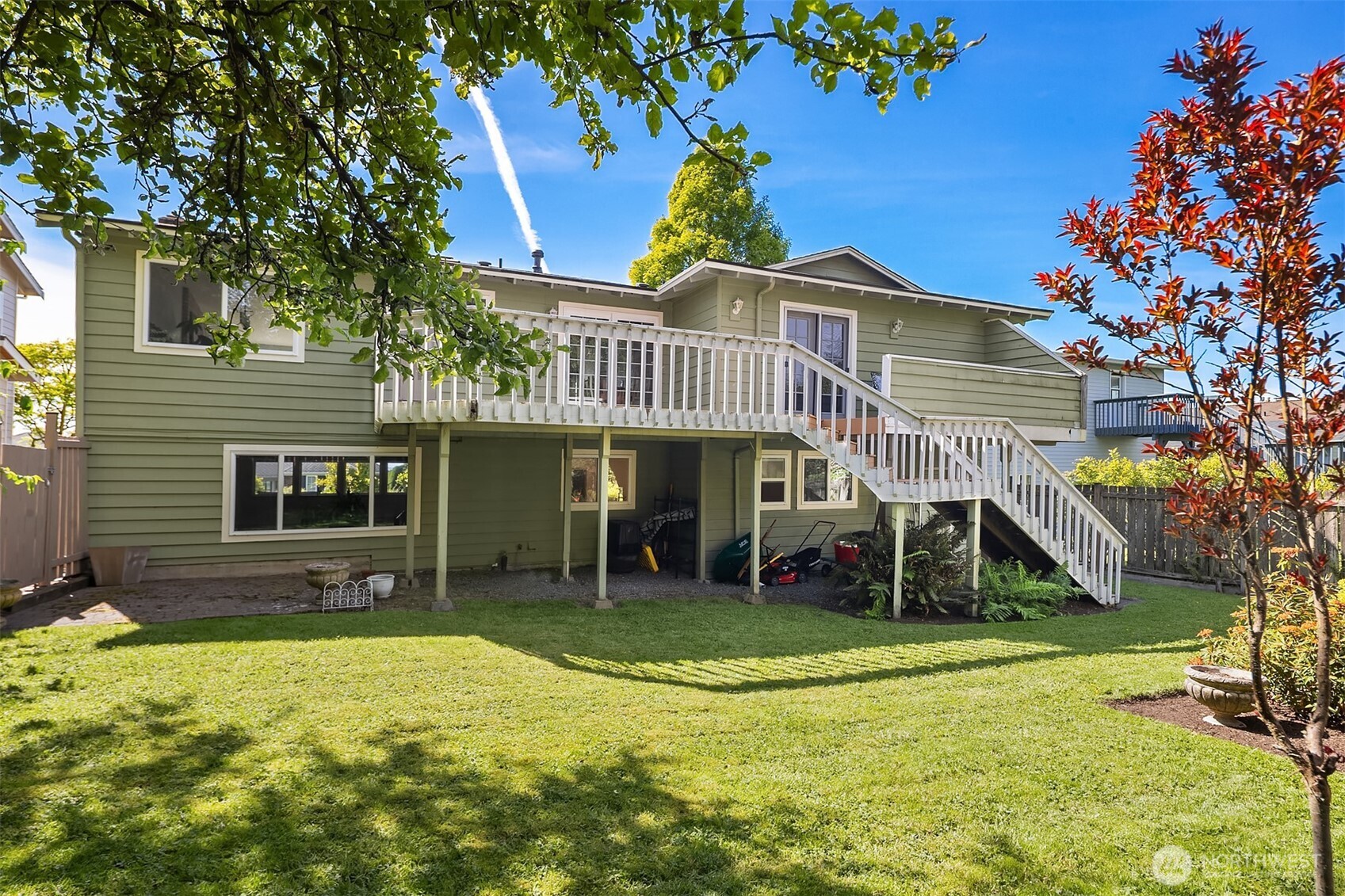 1033 8th Avenue S Edmonds WA 98020