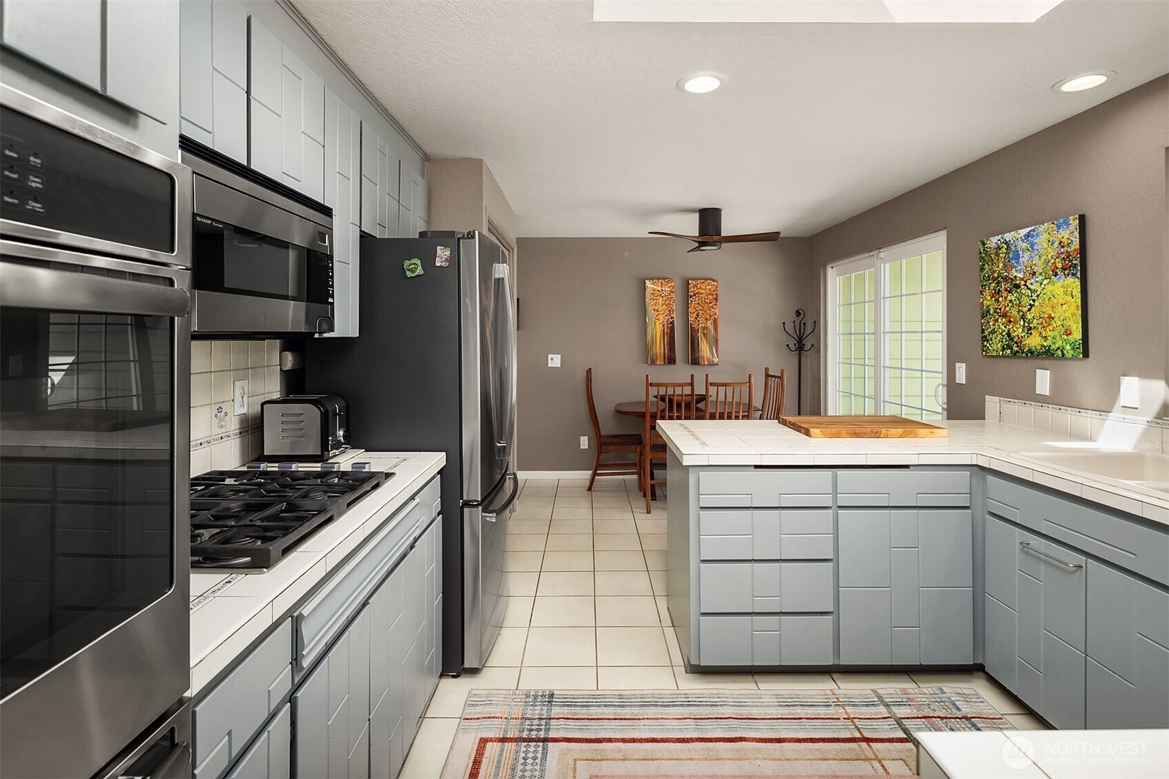 1033 8th Avenue S Edmonds WA 98020
