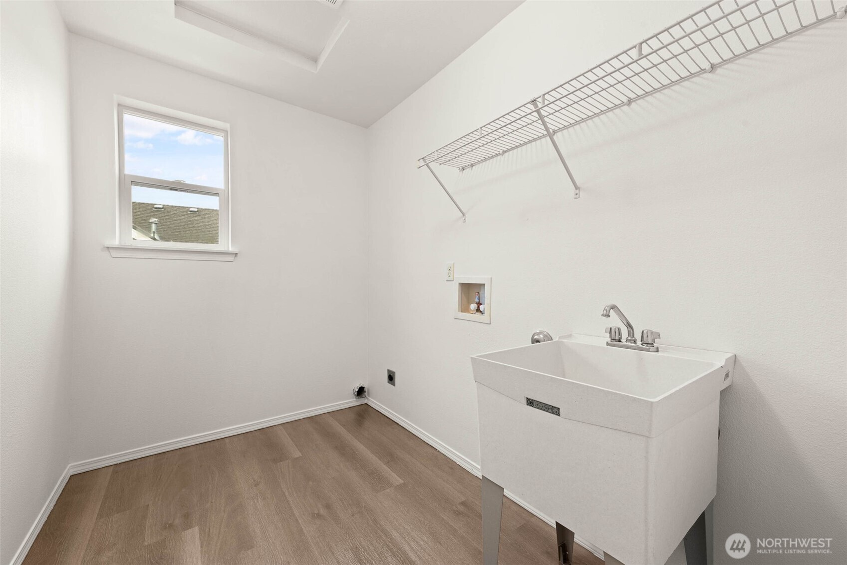 202 Hawk Avenue SW Orting WA 98360