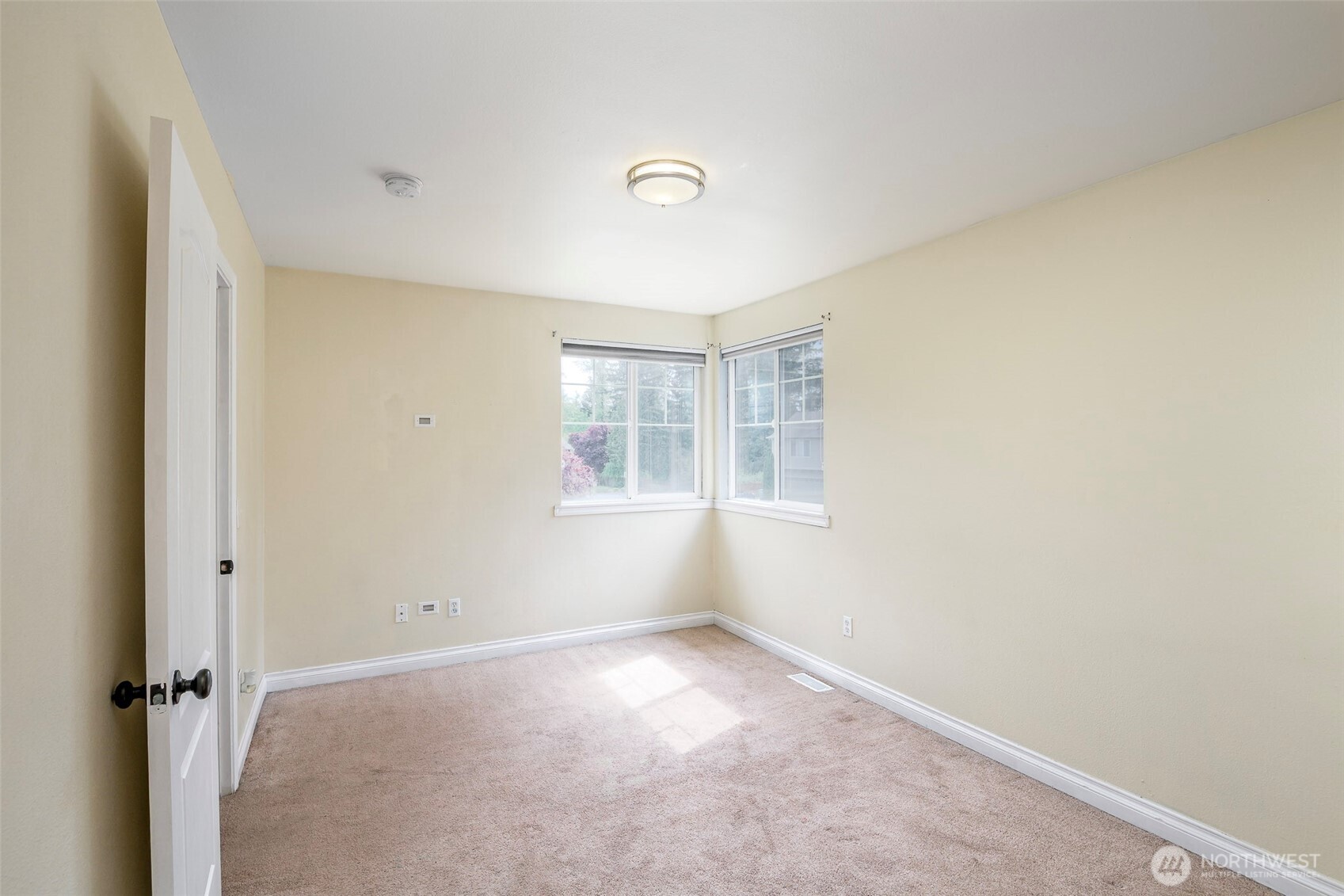 16927 121st Avenue E Puyallup WA 98374