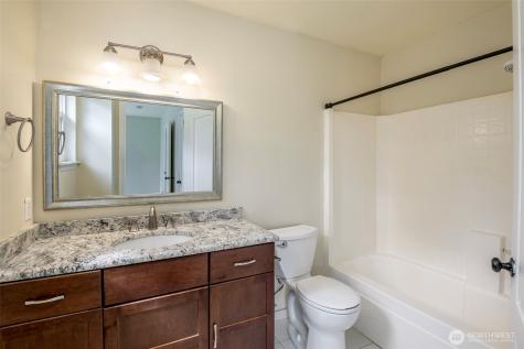 16927 121st Avenue E Puyallup WA 98374