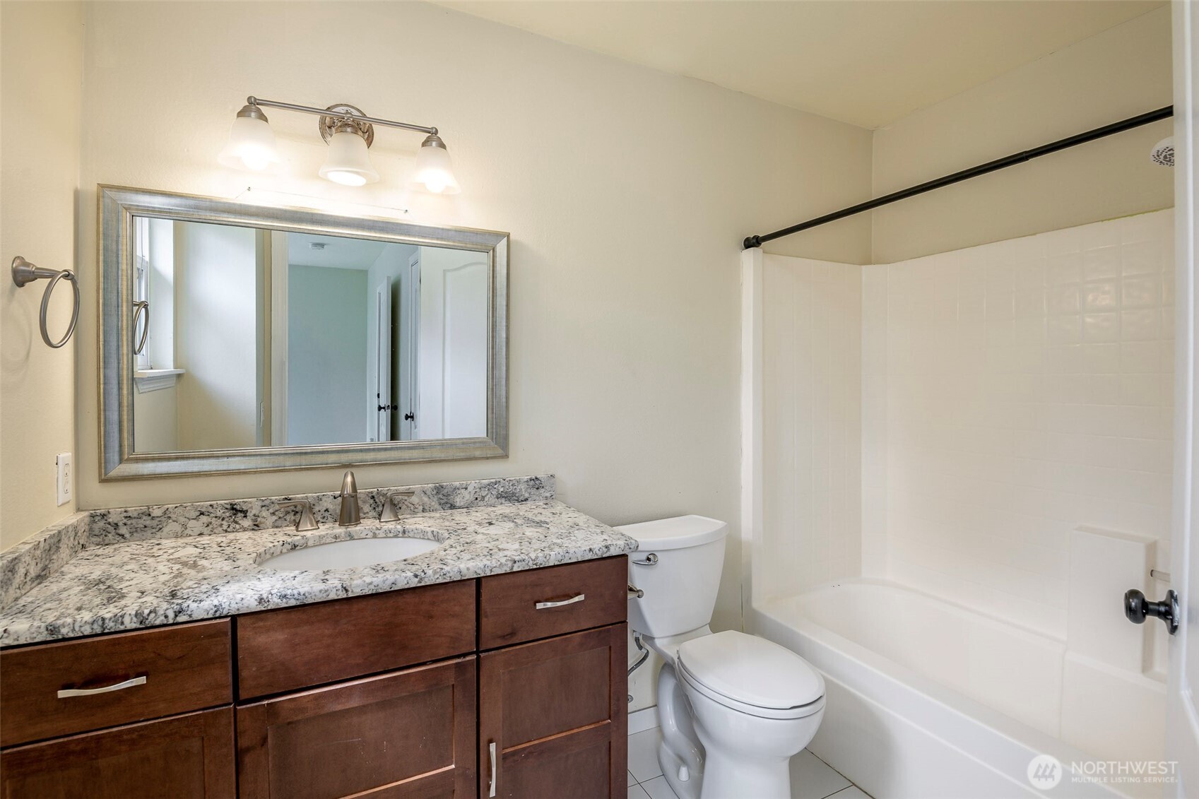 16927 121st Avenue E Puyallup WA 98374