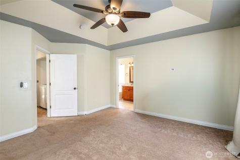 16927 121st Avenue E Puyallup WA 98374