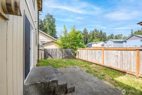 16927 121st Avenue E Puyallup WA 98374