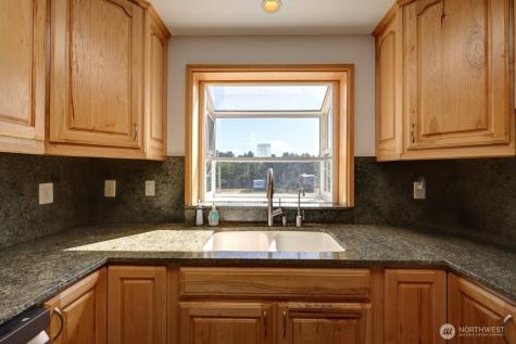 30715 G Street Ocean Park WA 98640