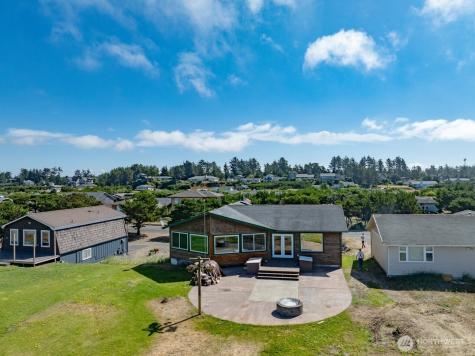 30715 G Street Ocean Park WA 98640