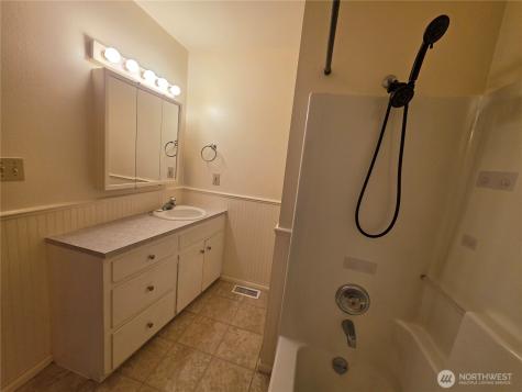 1206 Sunrise Street Kelso WA 98626