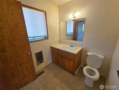1206 Sunrise Street Kelso WA 98626