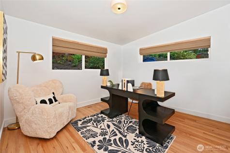 13525 4th Avenue NE Seattle WA 98125