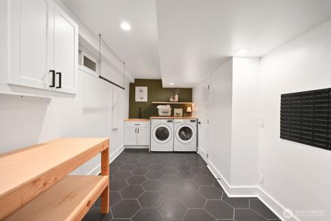 13525 4th Avenue NE Seattle WA 98125
