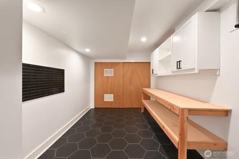13525 4th Avenue NE Seattle WA 98125