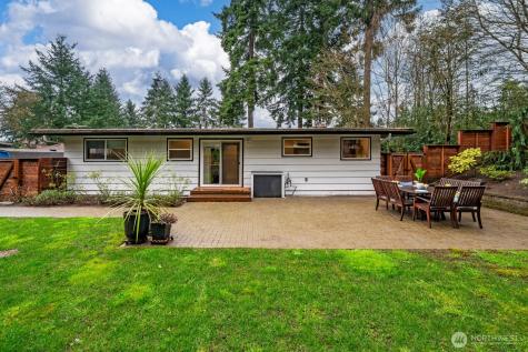 13525 4th Avenue NE Seattle WA 98125