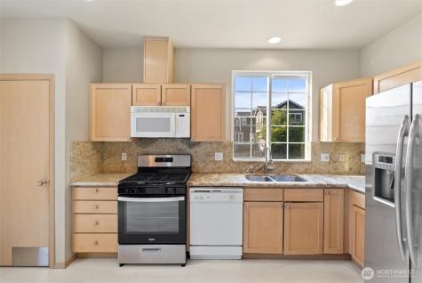 18803 143rd Court NE Woodinville WA 98072