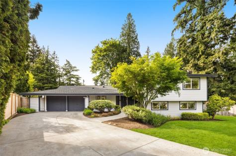12532 SE 70th Street Newcastle WA 98056