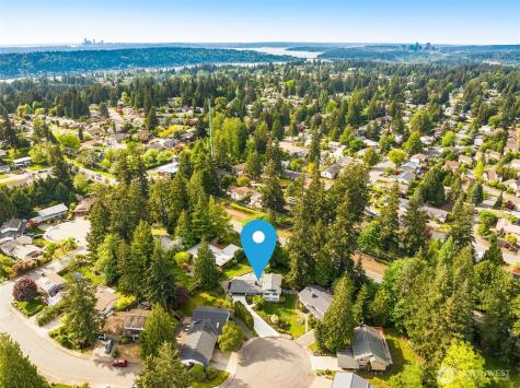 12532 SE 70th Street Newcastle WA 98056