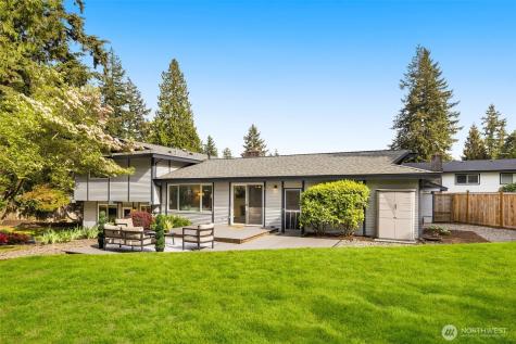 12532 SE 70th Street Newcastle WA 98056