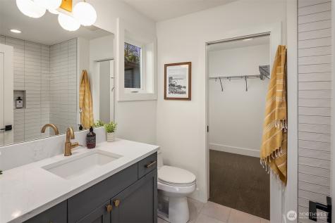 13662 NE 101st Street Kirkland WA 98033