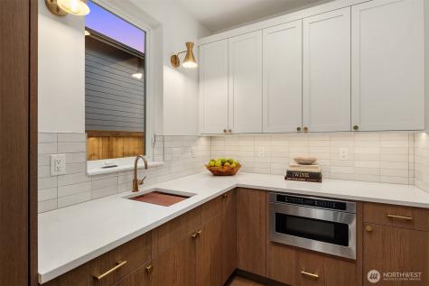 13662 NE 101st Street Kirkland WA 98033