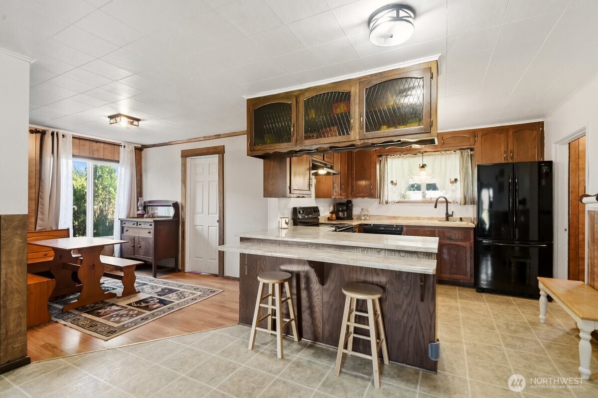 325 3rd Street Morton WA 98356