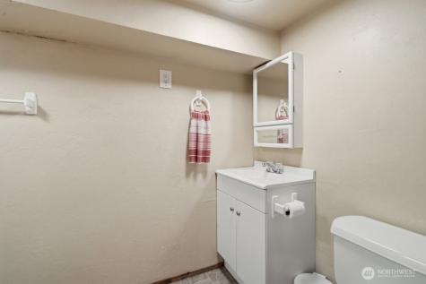 325 3rd Street Morton WA 98356