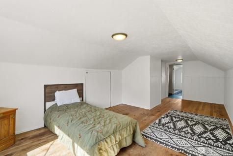 325 3rd Street Morton WA 98356